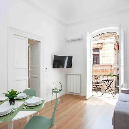 The House Politeama Palermo Historic Center Apartment Exterior photo