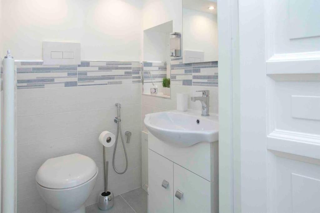 Apartamento The House Politeama Historic Center *